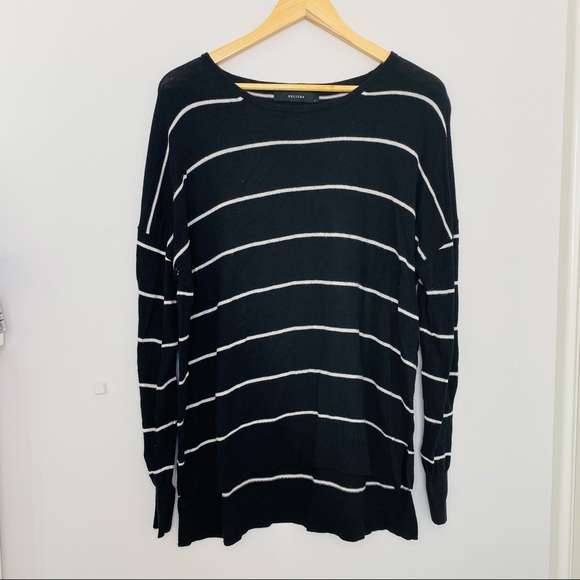 Decjuba size L black and white stripe knit - Picture 2 of 9